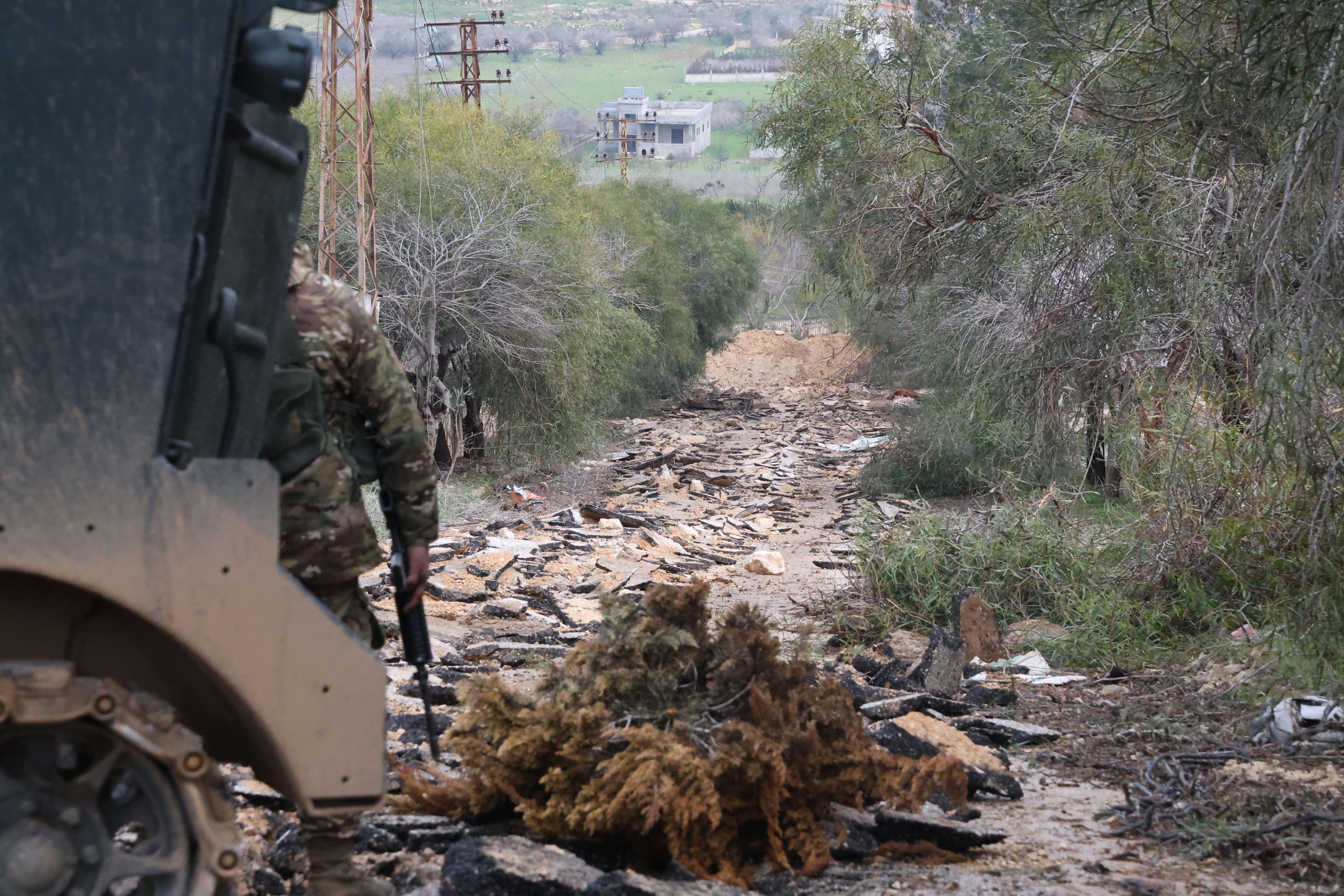 Israel persists in southern Lebanon after ceasefire