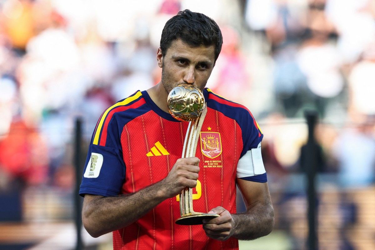 تهيمن إسبانيا على جوائز الأفراد في كأس العالم FIFA 2026 تهيمن إسبانيا على جوائز الأفراد في كأس العالم FIFA 2026