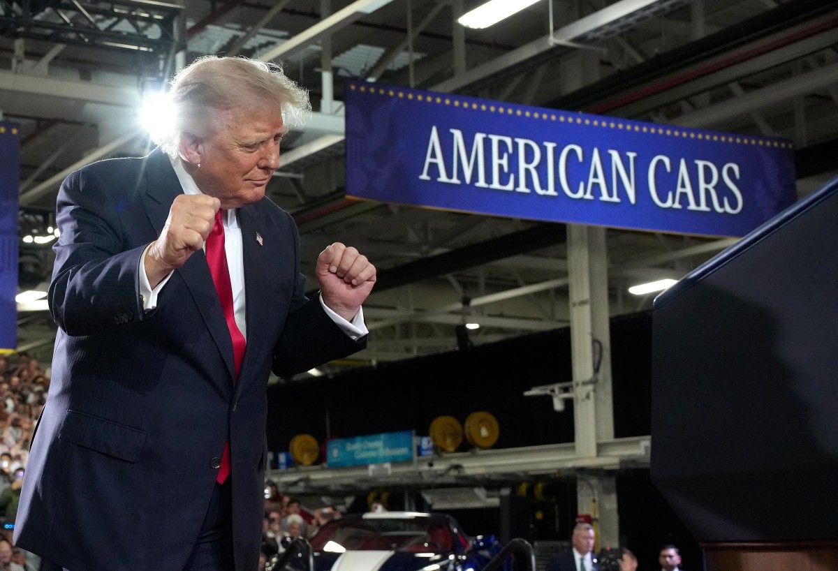 Trump: Preventing me from dancing at the White House is a disgrace to America Trump: Preventing me from dancing at the White House is a disgrace to America