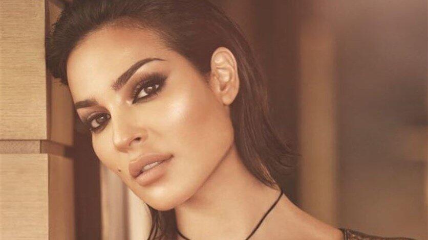 Ù†Ø§Ø¯ÙŠÙ† Ù†Ø¬ÙŠÙ… ØªØ­ØªÙÙ„ Ø¨Ø²ÙØ§Ù ØµØ¯ÙŠÙ‚ØªÙ‡Ø§ ÙÙŠ ÙˆØµÙ„Ø© Ø±Ù‚Øµ Ø´Ø±Ù‚ÙŠ! | Ø§Ù„Ø¨ÙˆØ§Ø¨Ø©