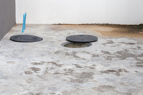 5 طرق طبيعية للتخلص من رائحة المجاري في المنزل البوابة