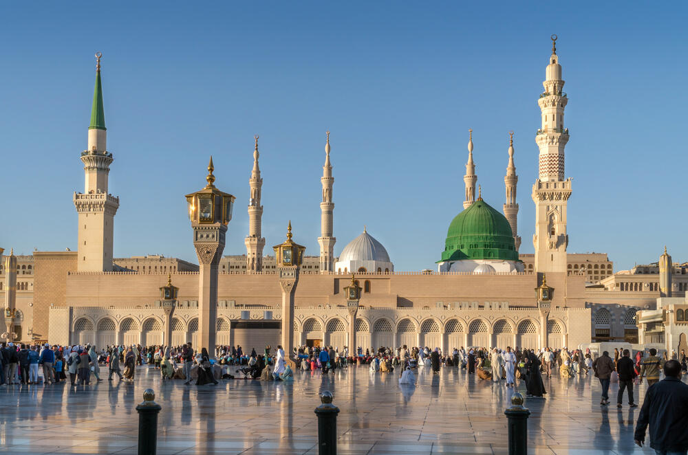 Imam's Prophet Mosque in Madina Voted Islamic Personality of Year in