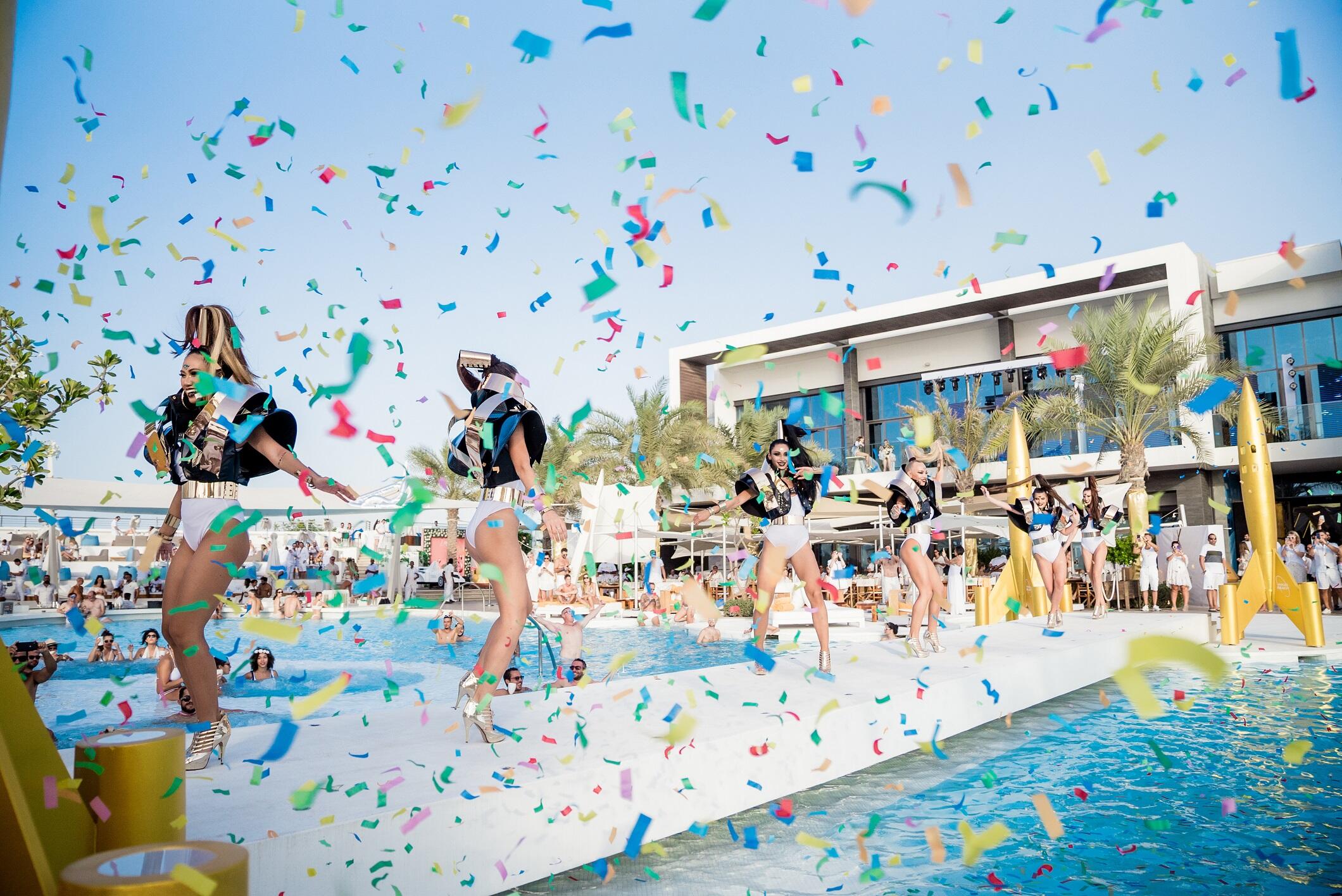 1000 Visitors and Dubai Residents at the Exclusive White Party Al Bawaba