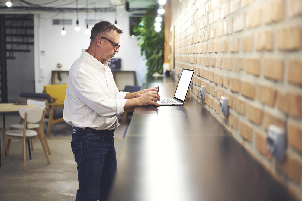 UK Study Shows Standing up While Working is Better for Your Health Al