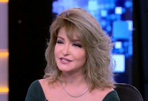 صور جديدة للممثلة منى فاروق بعد الفيديو الفاضح..وآخرهم مع علا غانم!