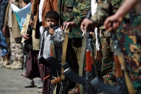 Yemeni Minister Says Houthis Recruiting 30,000 Child Soldiers