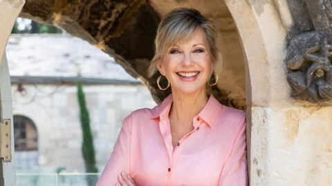 Olivia Newton-John Admits She Felt Anxious About Kissing John Travolta in 'Grease' 