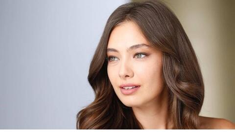 Is She OK?! Neslihan Atagül Travels to England for Treatment