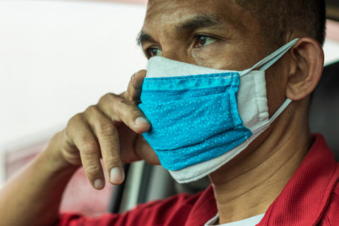 Stopping Covid! UK Health Gurus Want You to Wear at Least Two Masks, Three Would be Better!