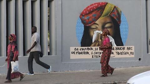 زمبابوي تفرج عن 3 آلاف سجين لكبح تفشي فيروس كورونا بالسجون