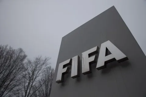 12 نادياً يعلنون تأسيس دوري السوبر الأوروبي