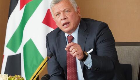 الامير حمزة بن الحسين يتخلى عن لقبه