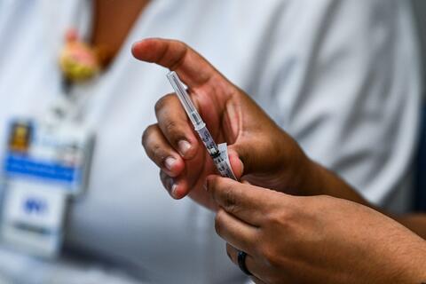 Iran Announces Own Locally-made Covid-19 Vaccine 