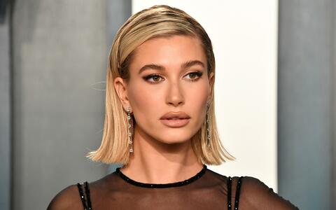 هايلي بيبر تعتذر من مضيفة مطعم بعد نشر الأخيرة فيديو تصفها بسيئة السلوك!