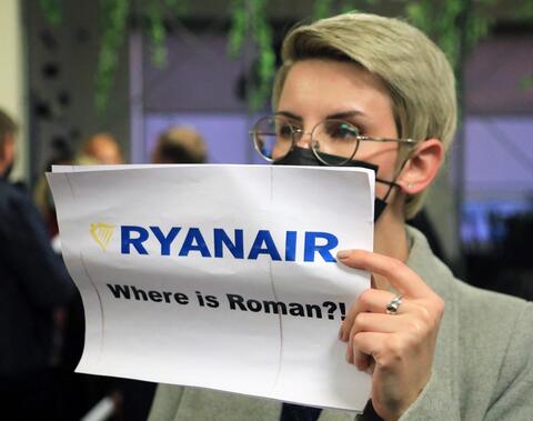 Belarus to be Punished For Arresting Activist in Forced Plane Landing