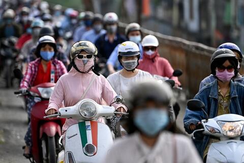 India COVID-19 Cases Drop to Around 80,000 