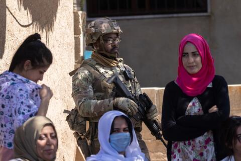 US-led Coalition Shifts ISIS Mission; It Now Seeks to Help The Iraqi Army