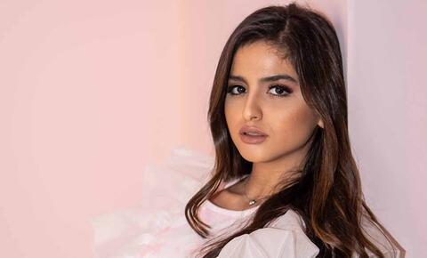 زين كرزون تخسر حملات دعائية بآلاف الدولارات بسبب موقفها من القضية الفلسطينية!