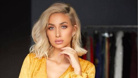 رانيا يوسف ووصلة رقص جريئة إلى جانب جوهرة.. والجمهور 
