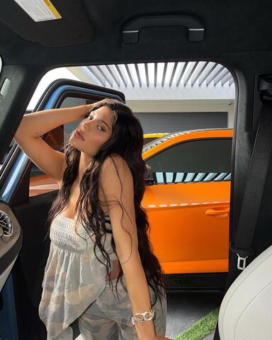 Kylie Jenner Confirms She Is Expecting Baby No 2 Al Bawaba