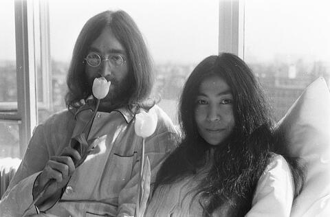 Never Released John & Yoko Interview to Be Auctioned in Copenhagen