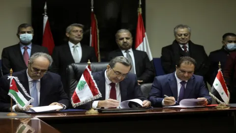 التوقيع على اتفاق الربط الكهربائي بين الأردن ولبنان عبر سوريا