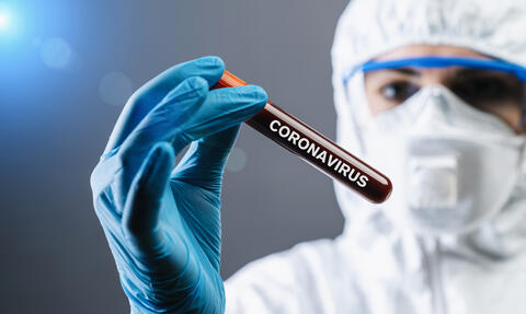 South Korea Warns Against Covid-19 Amid Omicron Spread