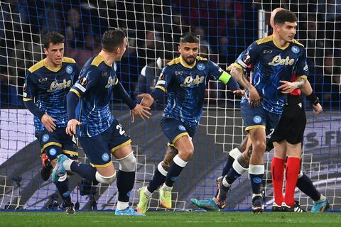تشكيلة نابولي المتوقعة أمام ميلان اليوم في الدوري الإيطالي