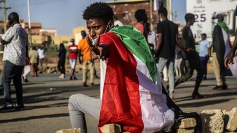 السودان.. حظر التجمعات وسط الخرطوم 
