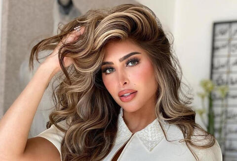 استوحي إطلالتك في فصل الصيف من ستايل الفاشينيستا الكويتية فوز الفهد
