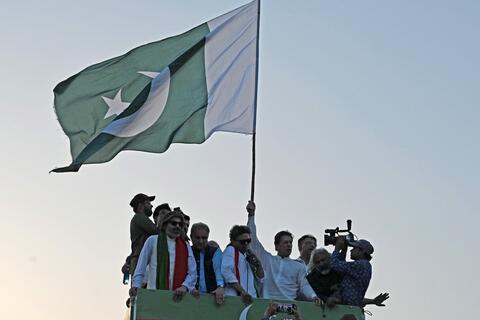 Imran Khan's Life in Danger! Who is Planning to Kill Pakistan's Former PM?