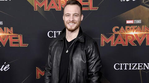 See Who Congratulated Kerem Bürsin on his 35th Birthday