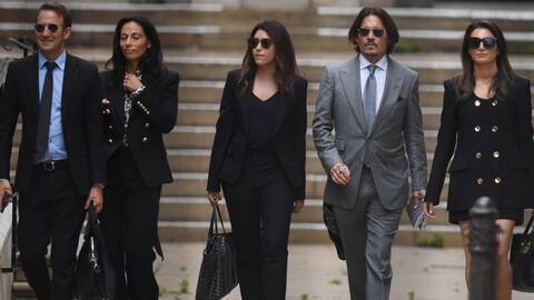 Stars of The Arab World Congratulate Johnny Depp's Win 