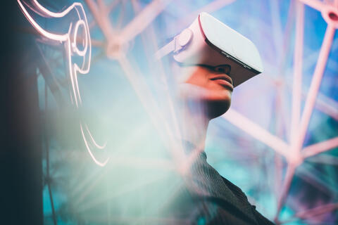 Apple's AR/VR Headset Reportedly to Be Released in January