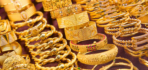 How Do Wars Affect Gold Prices? 