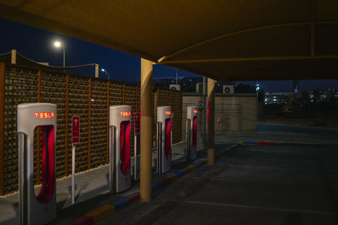 EVs in the Middle East: Soaring Popularity in the Oil Region