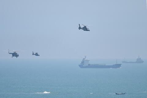 Tensions: 27 Chinese Jets Break Into Taiwan's Airspace