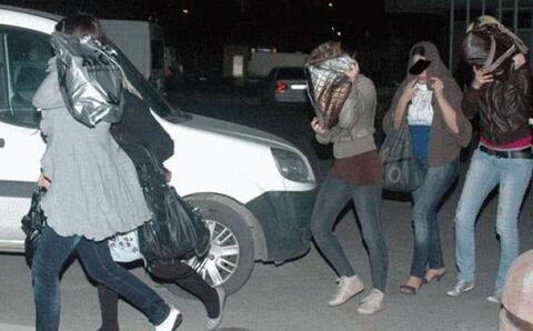 الكويت: ضبط شبكة دعارة اجنبية