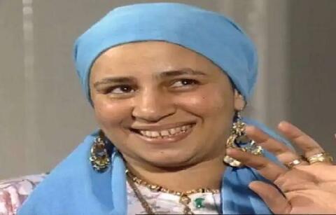 ظهور مفاجىء لعبلة كامل بعد طول غياب