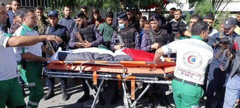 بث مباشر: الفلسطينيون يشيعون ضحايا حريق منزل ابو ريا