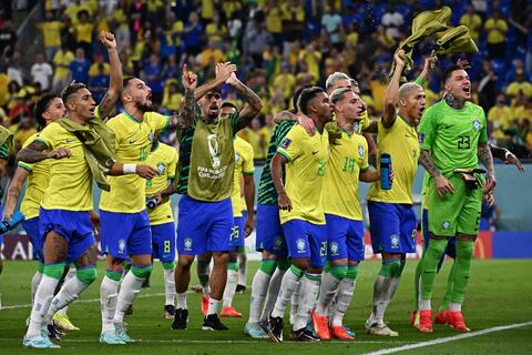 تشكيلة البرازيل المتوقعة أمام الكاميرون اليوم في كأس العالم 2022