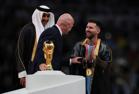 سعر بشت ميسي لحظة رفع كأس العالم يصدم الجماهير