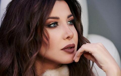 هكذا روجت نانسي عجرم لأغنيتها (يا عيد) بمناسبة عيد الميلاد