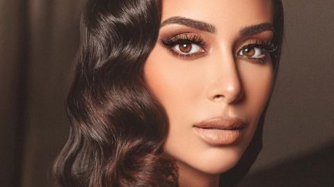 بسنت شوقي تفيض أنوثة في جلسة تصوير جريئة
