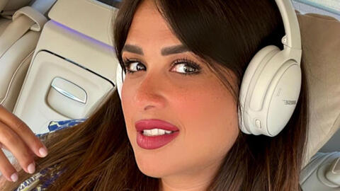 فيديو نادر لـ ياسمين عبدالعزيز تغني 