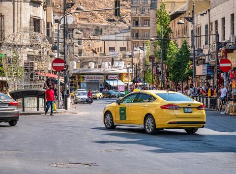 الاردن يعلن عن اجراءات تخفيفية أملا بوقف الاضرابات