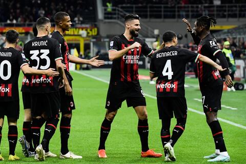 تشكيلة ميلان المتوقعة أمام روما في الجولة 17 من الدوري الإيطالي