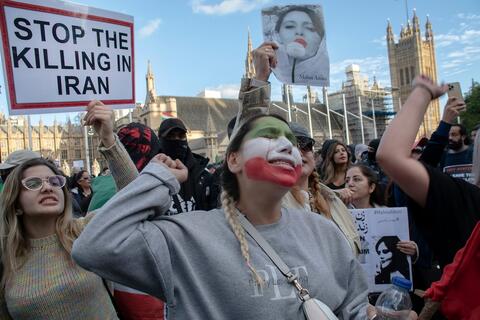 الفيس بوك يسمح بـ 