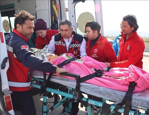 معجزة.. إنقاذ طفل من ركام زلزال تركيا بعد 150 ساعة