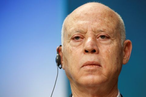 إعلامي تونسي: الرئيس قيس سعيد تعرض لجلطات دماغية